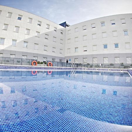 Apartamentos Vertice Sevilla Aljarafe Бормухос Екстер'єр фото